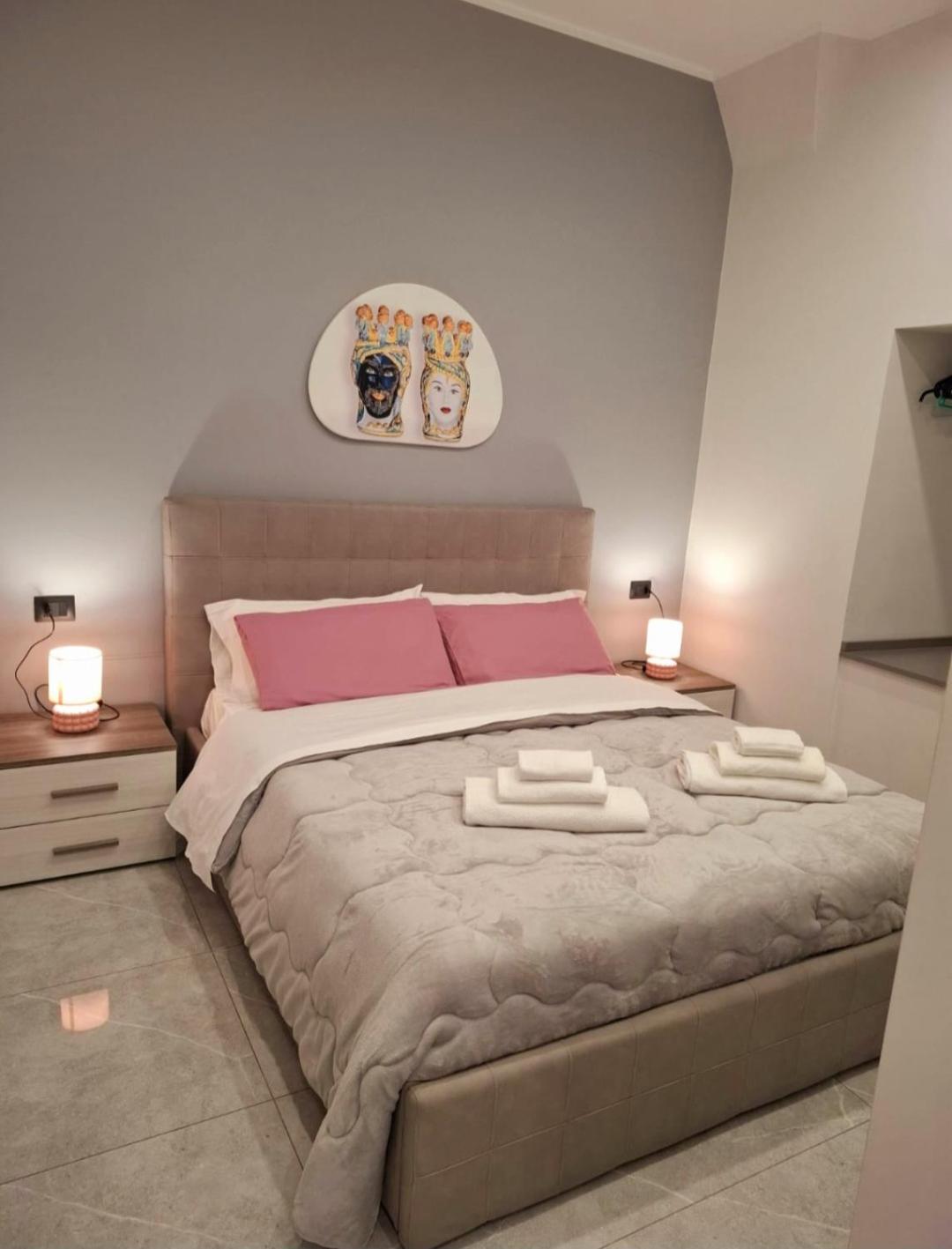 Casa Vacanze Al Teatro Catania-Fontanarossai nemzetközi repülőtér Kültér fotó